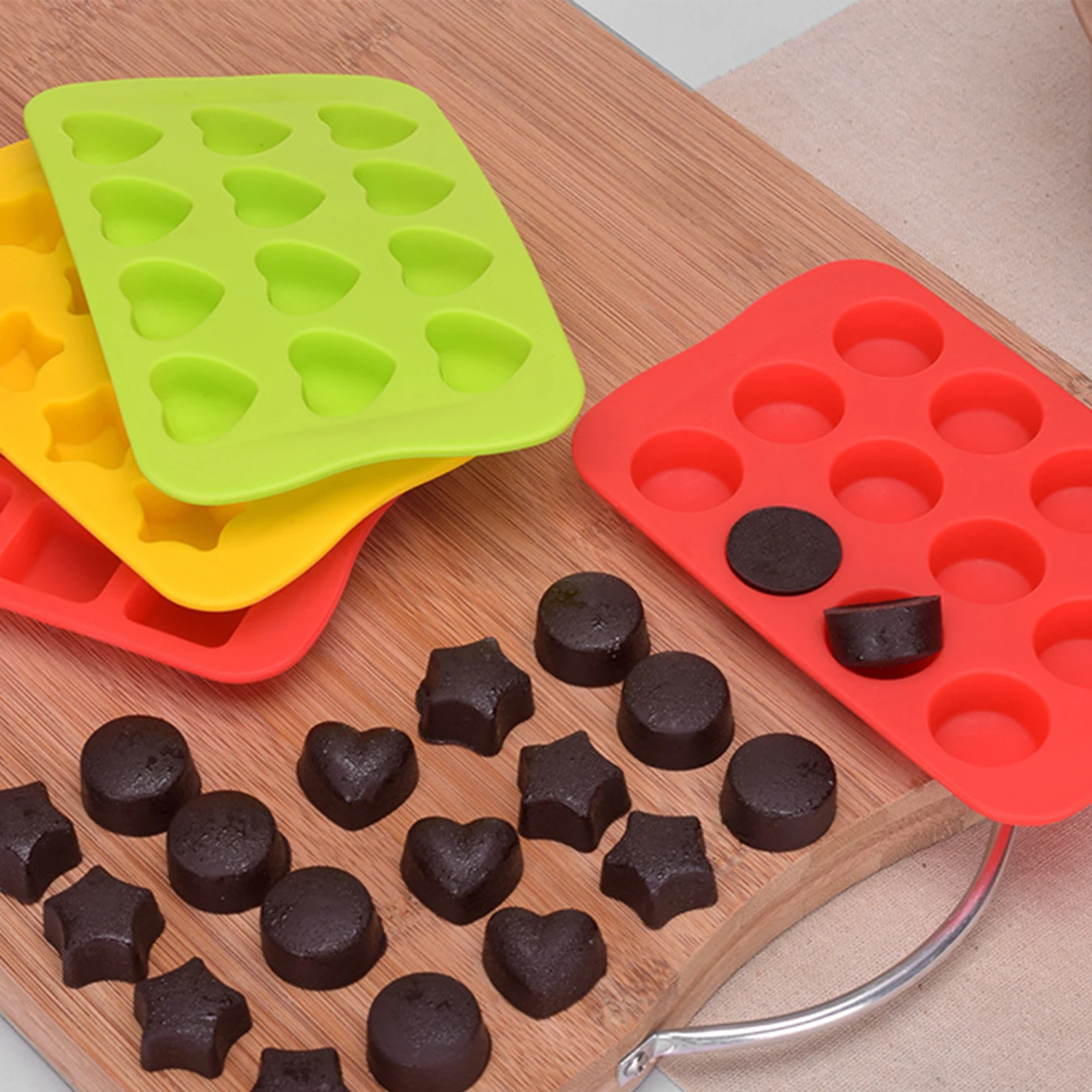 Silicone Ice Cube Trays,Reusable Non-Stick Cake Pop Mold,Candy Chocolate Mould,Food-Grade Kitchen Ice Tray,Baking Accessories