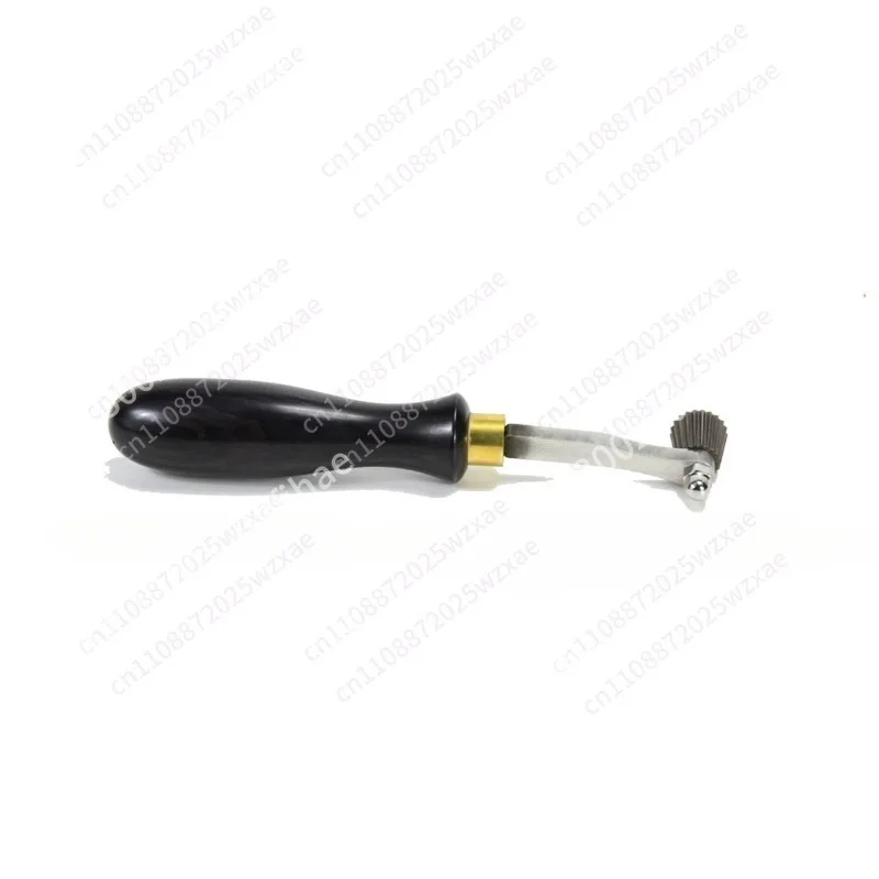 

Handmade Shoe Edge Printing Embossing Wheel Manual Knurling Tool DIY Leather Craft Wheel Marking Tool 1.5/2 0/3.0 MM