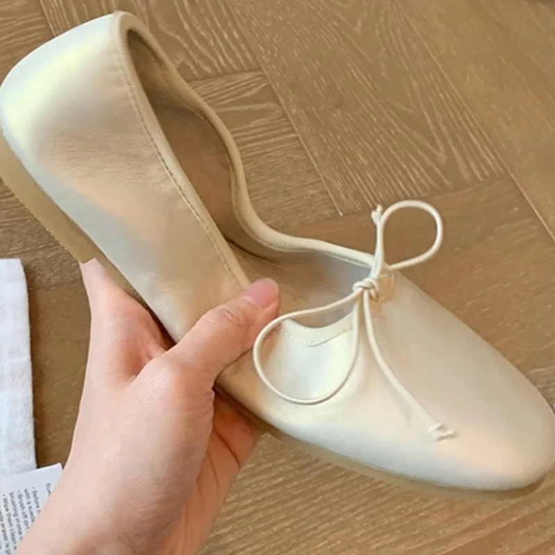 Butterfly-knot Shoes for Womens Round Toes Flat Heels Shallow Female Ballets Sewing Lines Chassure Femme Solid Zapatos Mujer