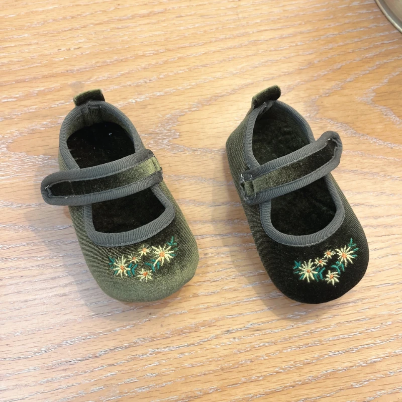 Child Embroidered Flower Shoe 2025Autumn New Korean Edition Baby Cute SingleShoe Girl WalkingShoe Girl Fashion Dancing HomeShoes