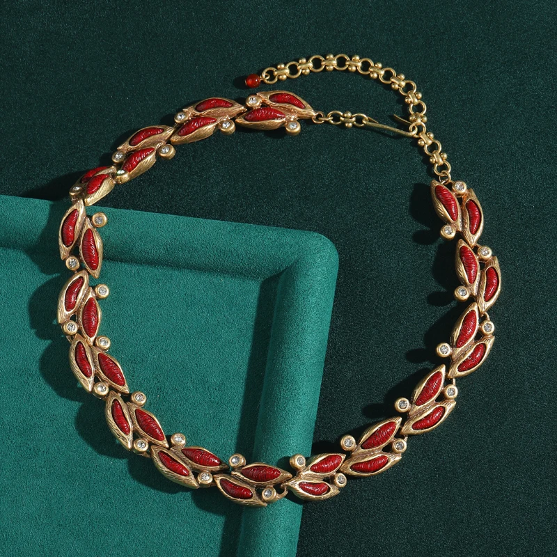 Vintage Red Coral Choker Necklaces for Women Jewelry Gothic Style Antique Gold Plated Chain Luxury Retro Trends Accessories 2026