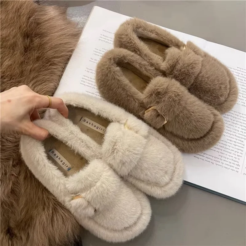 Woman Shoes Bear Fur Women Autumn Winter New One-pedal Lamb Hair Flat Peas Shoes Women\'s Cotton Casual Shoes To Keep Warm 2024