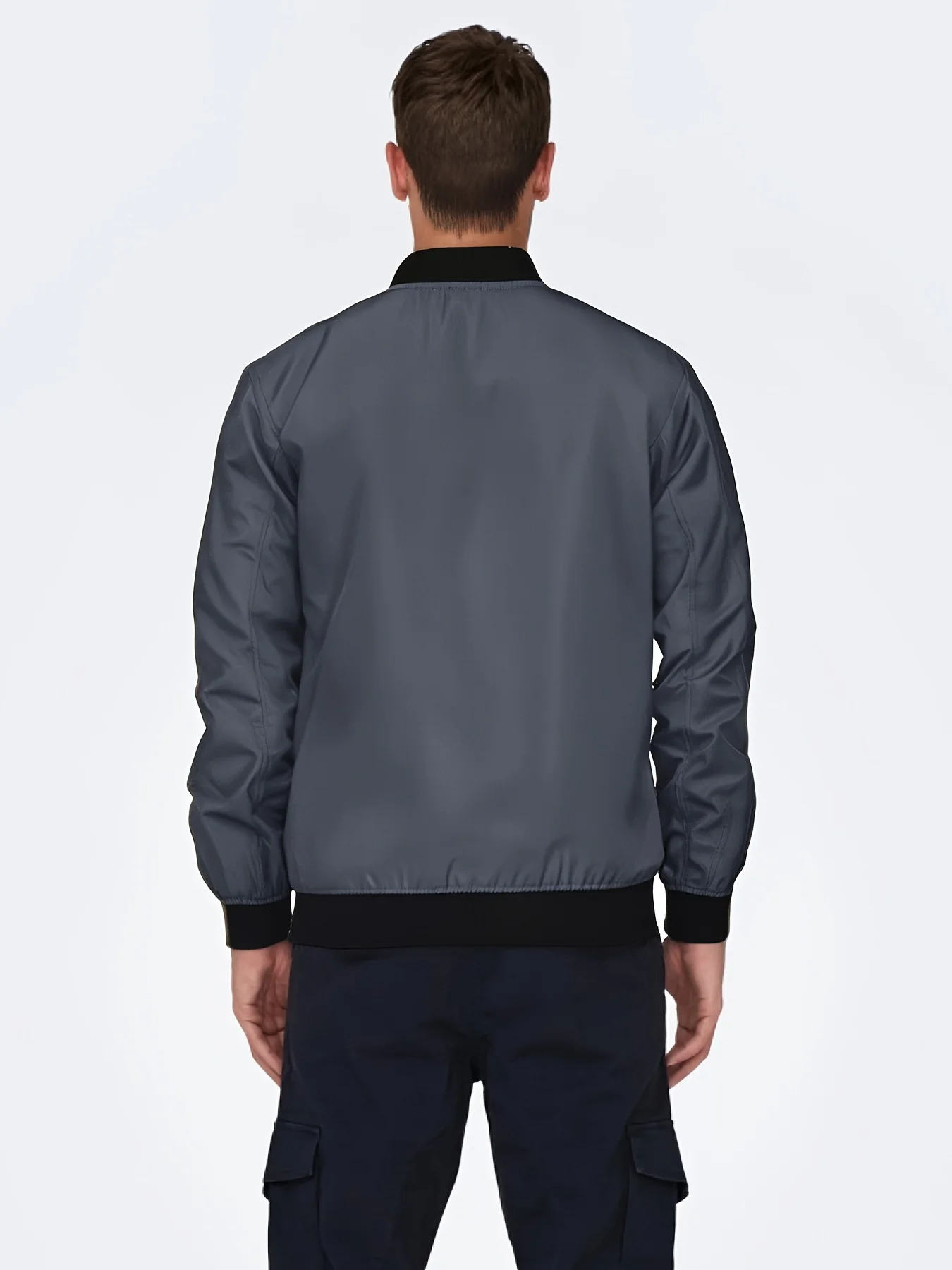 سترة كاجوال خفيفة الوزن مقاومة للرياح للرجال |   100% بوليستر، أكمام طويلة، ياقة بيسبول، جيب بسحاب أنيق،