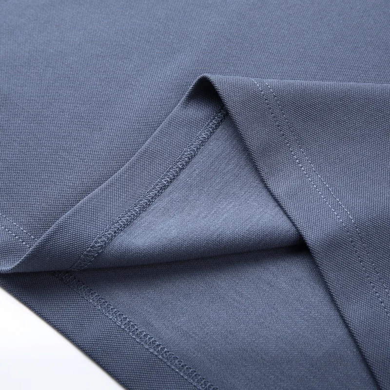 Modisches, hochwertiges, besticktes Herren-Polohemd aus Baumwolle, Herbst-Revers-T-Shirt in Kontrastfarben, lässige, vielseitige Herrenbekleidung – Detail 17