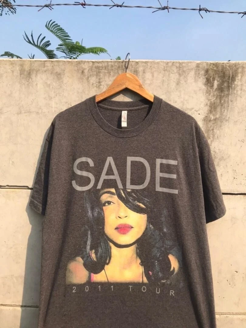 تي شيرت Sade 2011 Tour Graphic Reprint Digital على الطراز الكلاسيكي نفس القطن الخالص عالي الجودة للرجال والنساء #1