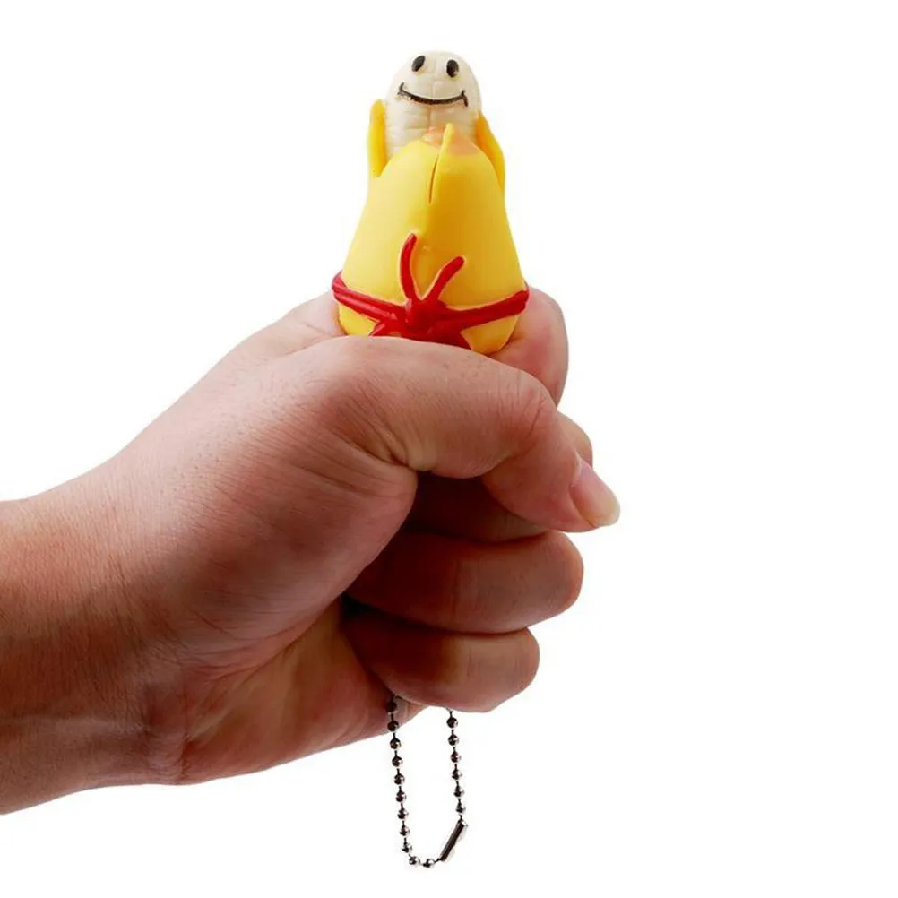 

Keychain Banana Squeeze Toys Stress Keyring Fun and Stress-relieving Hanging Fruit Fidget Strawberry