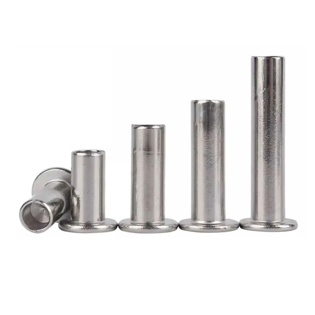 M5M6M8 Rivetto semi cavo a testa piatta in acciaio inossidabile 304