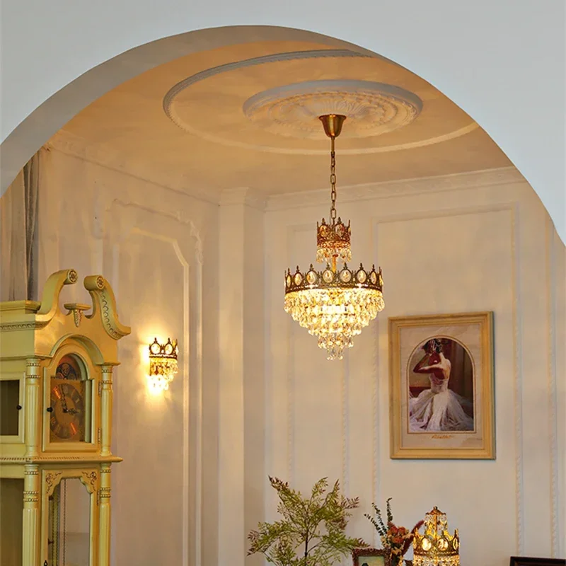 

LG Modern Luxury Chandelier LED Crystal Vintage French Pendant For Living Bedroom Golden Crown Lamp Indoor Lighting