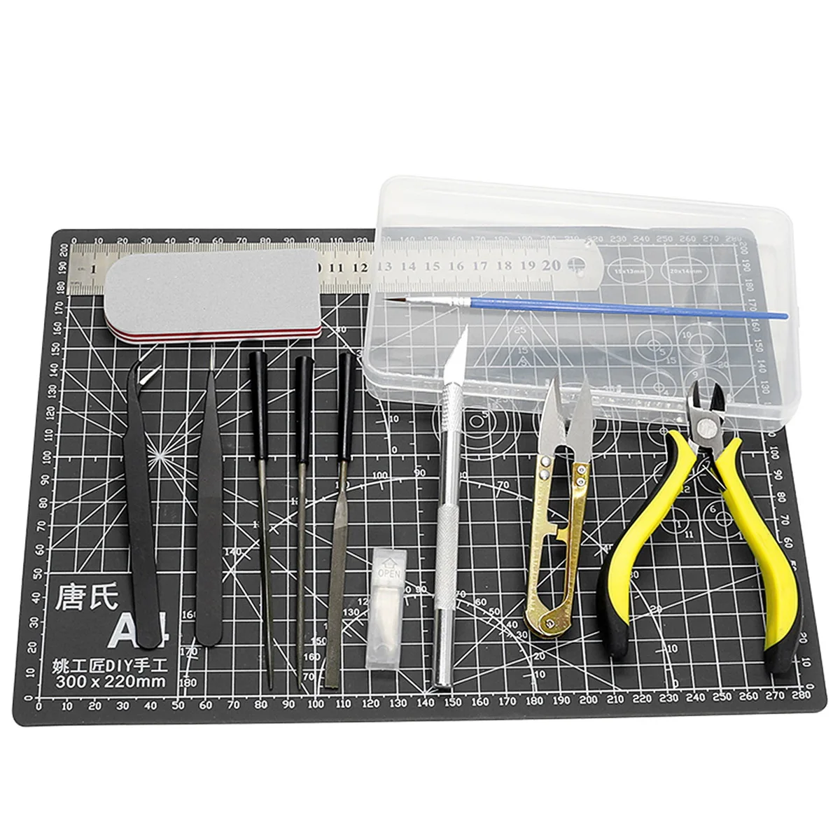 

2 Pcs Handmade DIY Self Healing Double Sided Durable Non-Slip Cutting Mat A4 Cutting Board Paper Cut Board for Students (Black)