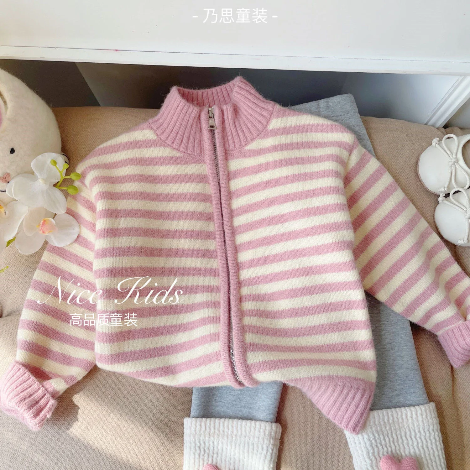 2025 Girls Autumn and Winter New Sweater Baby Girl Knitted Sweater Medium and Small Children Girls Sweater Pants Set