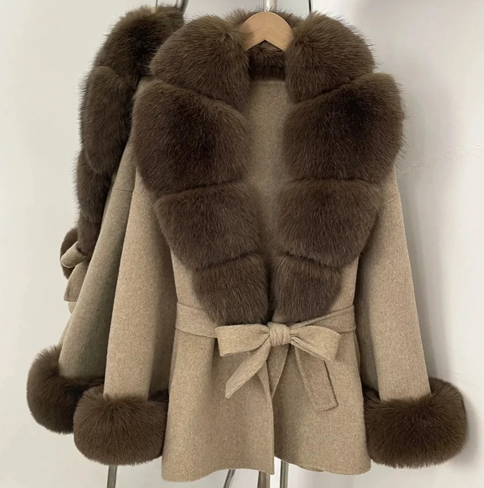 

Women Fashionable Double-Faced Cashmere Coat with Fox Fur Trim Waist-Cinching Belt Elegant Autumn Winter Women's Woolen Jacket