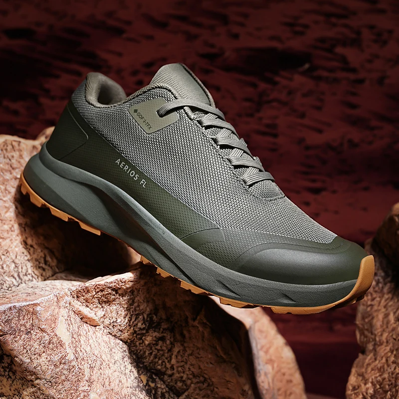 

Quality Golf Shoes Men Lightweight Golfers Waterproof Footwear Size 39-45 Shoes for Golfing