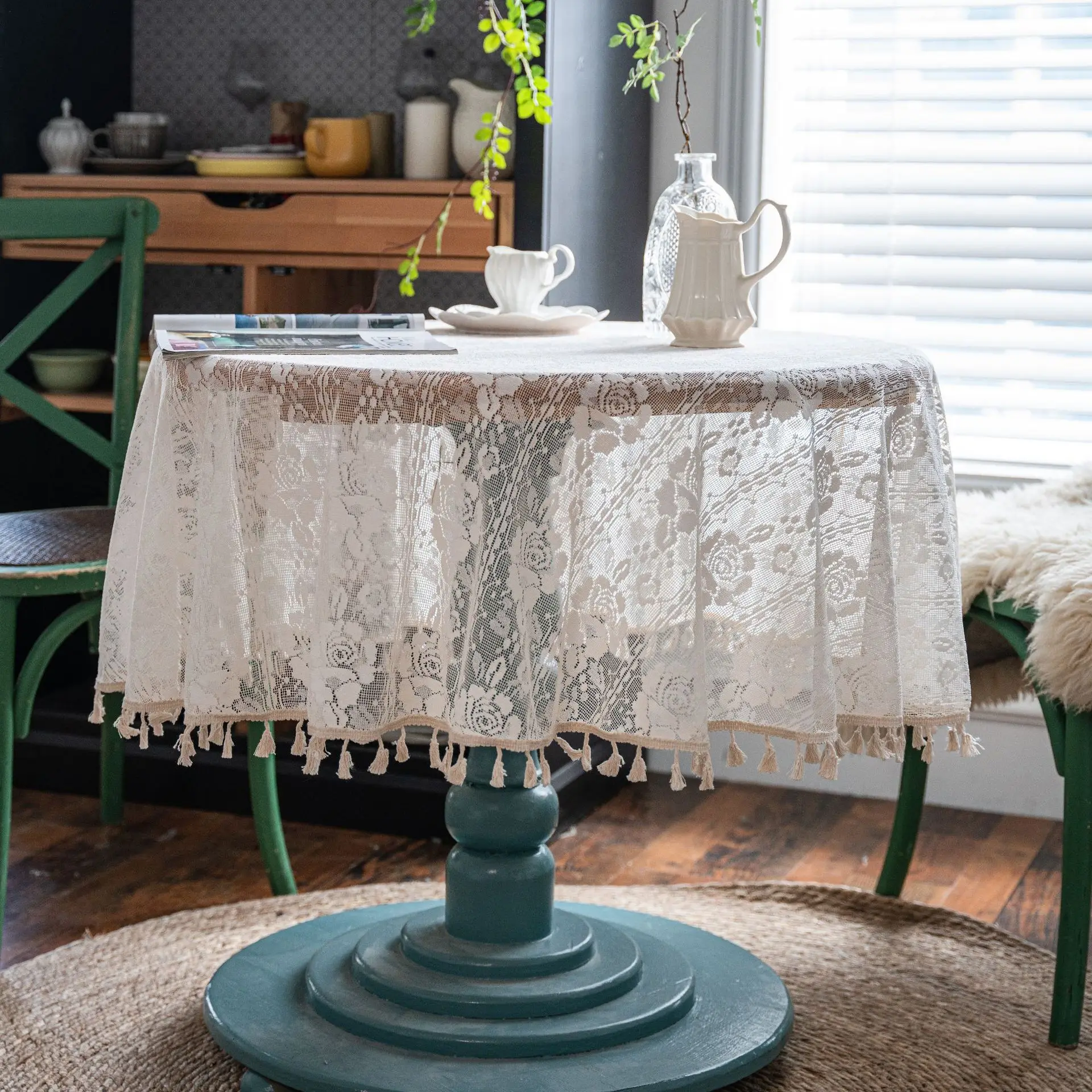 Pastoral Style Hollow Crochet Lace Floral Dining Room Round 150cm Tablecloth For Home Hotel Wedding Ceremony Events Decoration
