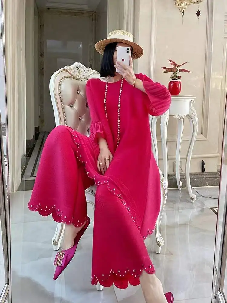 

Women's 2023 Spring and Summer New Pearl Pleated Dress Pants Two-piece Set Fashion Pearl Ruffle Large Dress Solid Color