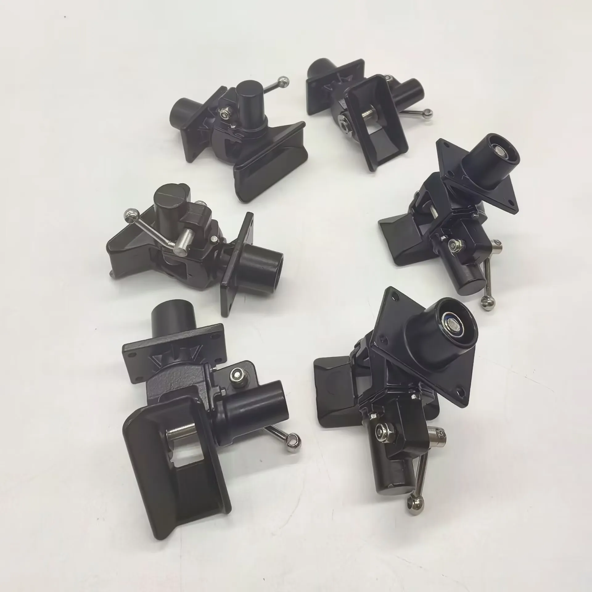 

RC 1/14 Tail Hook Trailer Hitch Metal Hook For 1:14 Tamiya Rc Dump Truck 770S R620 FH16 For MAN TGX Truck Parts DIY Accessories