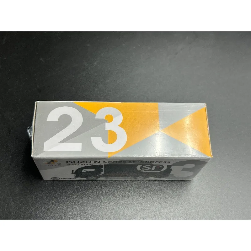 Diecast Tiny 1:64 Scale Hong Kong Isuzu SF Express Delivery Transport Vehicle Alloy Car Model