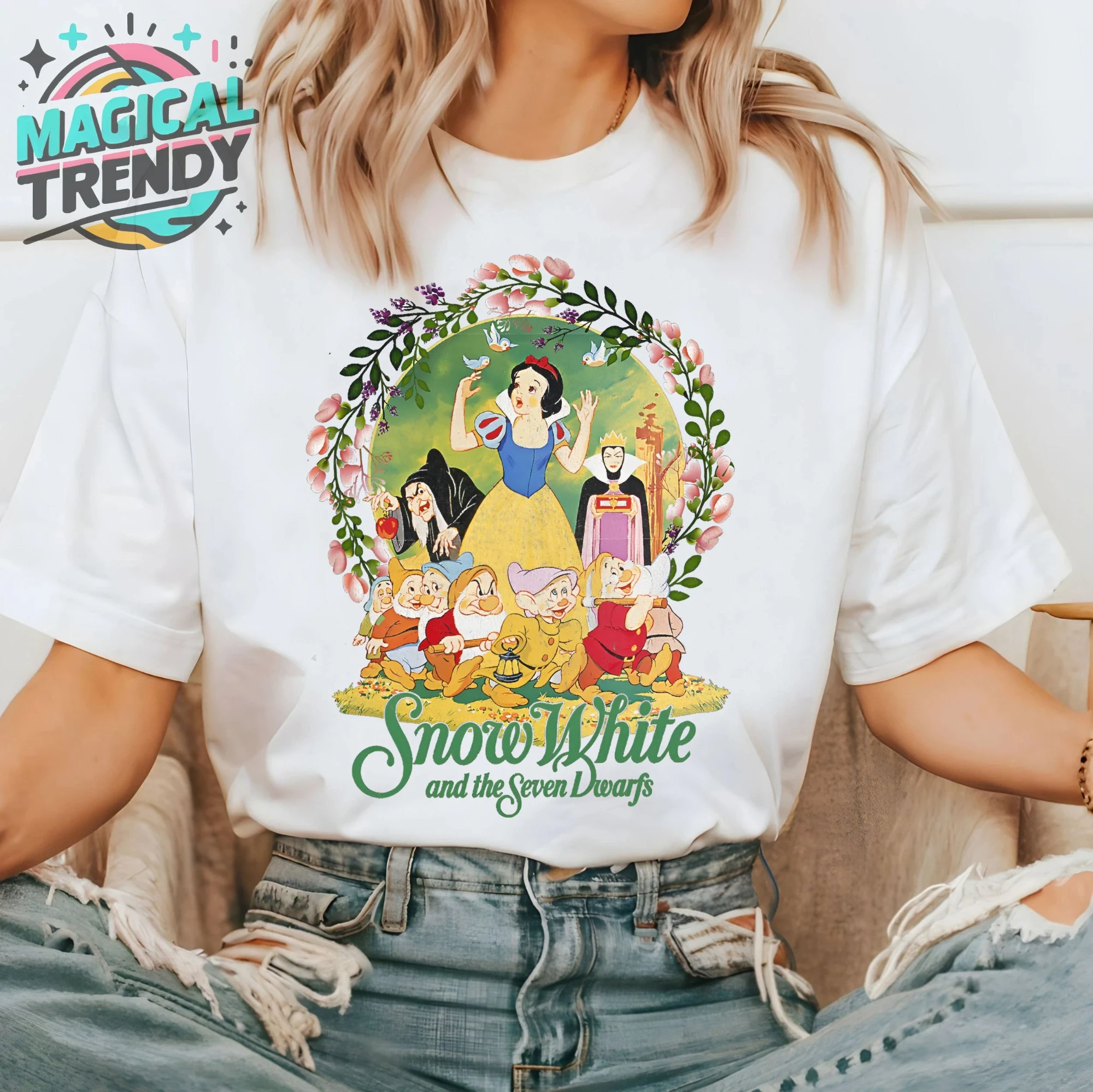 

Футболка Disney Snow White Garland, футболка Doc Grumpy Happy Doopy Sleepy Bashful Sneezy Футболка «Семь гномов»