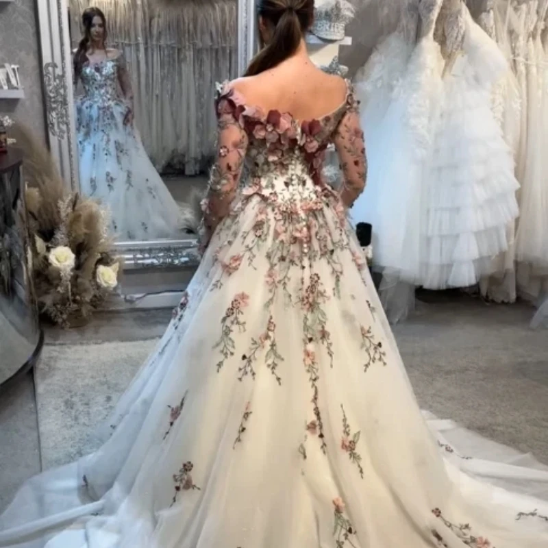 Pastrol Floral Lace Wedding Dress Appliques Long Sleeves Ivory A-Line Bridal Gowns Garden Romantic Bride Dress Customized