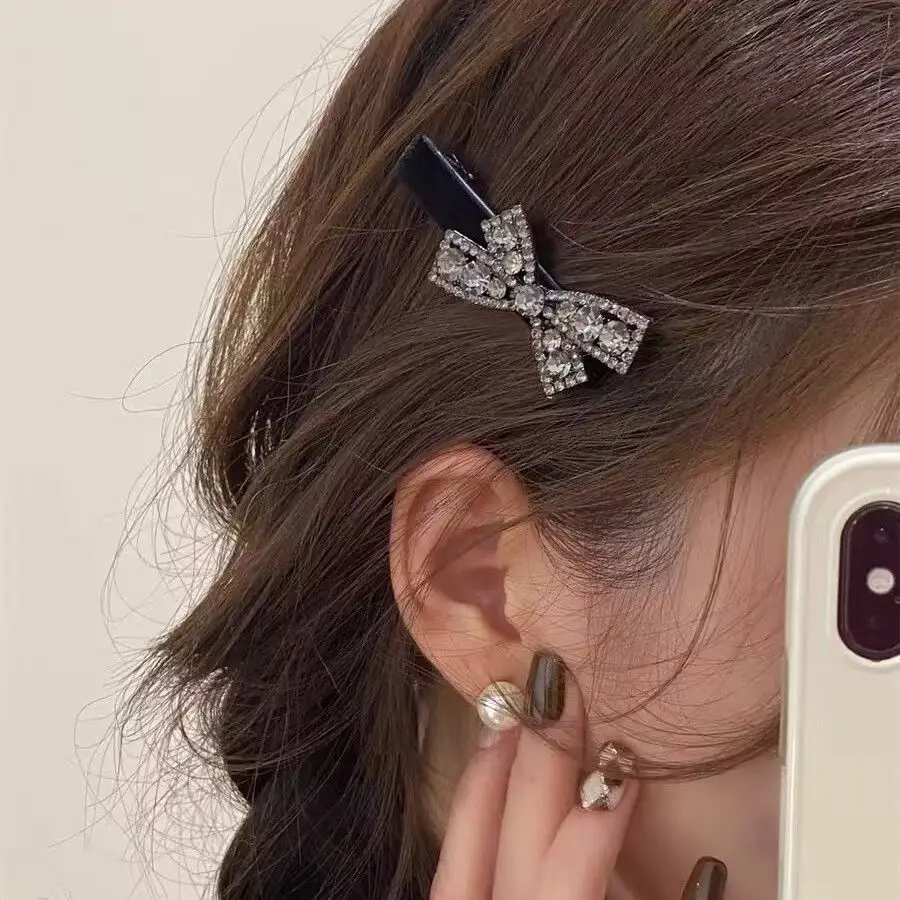 

Black Velvet Rhinestone Bow Hair Clip Premium Lightweight Sparkly Bangs Side Hair Accessory for Women Fall Winter Elegant
