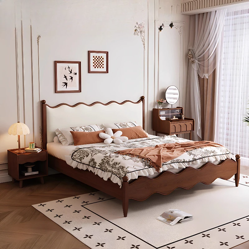 

Medieval style solid wood bed, retro 1.8m double