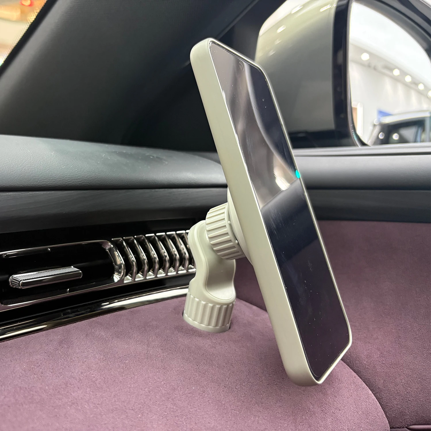 Anwendbar für VOYAH FREE Fahrzeug-Navigationshalterung, Autotelefonhalter, Ständer