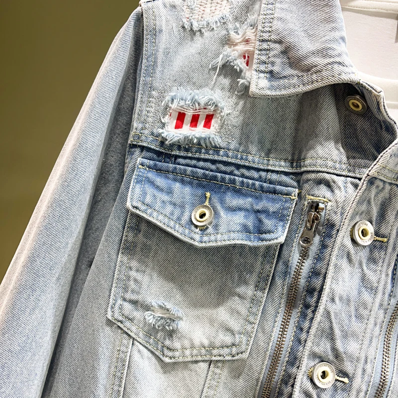 Street Fashion Men Jacket Retro Light Blue Hole Patched Ripped Denim Jacket Men Coats Vintage Designer Hip Hop Chaquetas Hombre