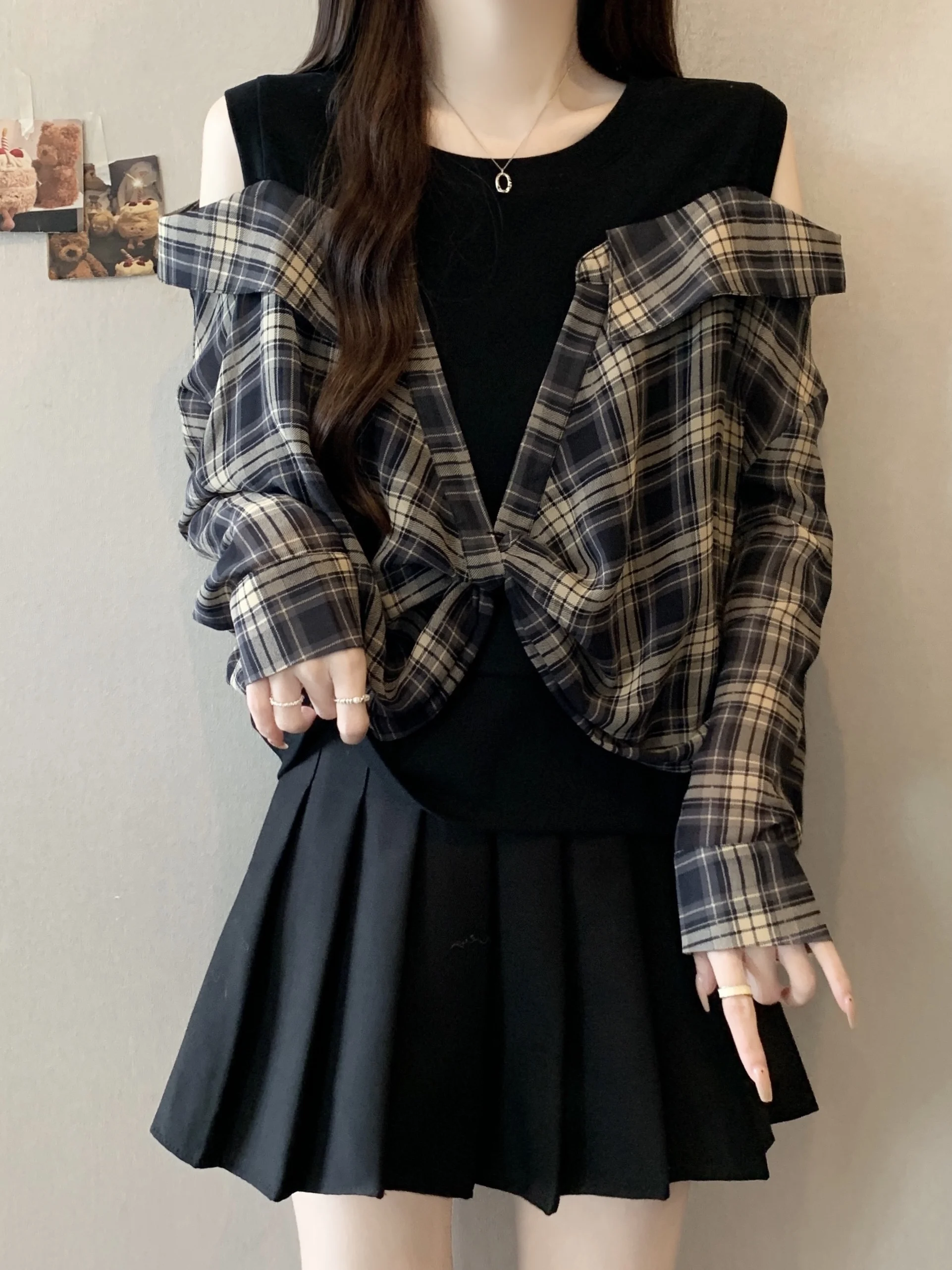 

Женская рубашка больших размеров с открытыми плечами, в клетку, с эффектом двухслойности, с длинными рукавами, дизайнерская, с имитацией юбки А-силуэта