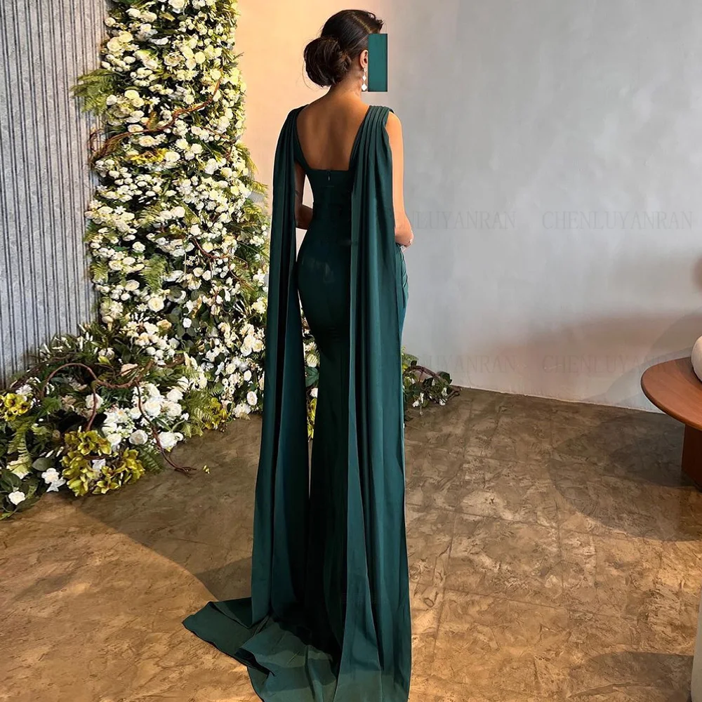 Green Satin Formal Occasion Dresses 2024 V-Neck Pleat Mermaid Ball Gowns Sleeveless Long Evening Party Gown فساتين الحفلات