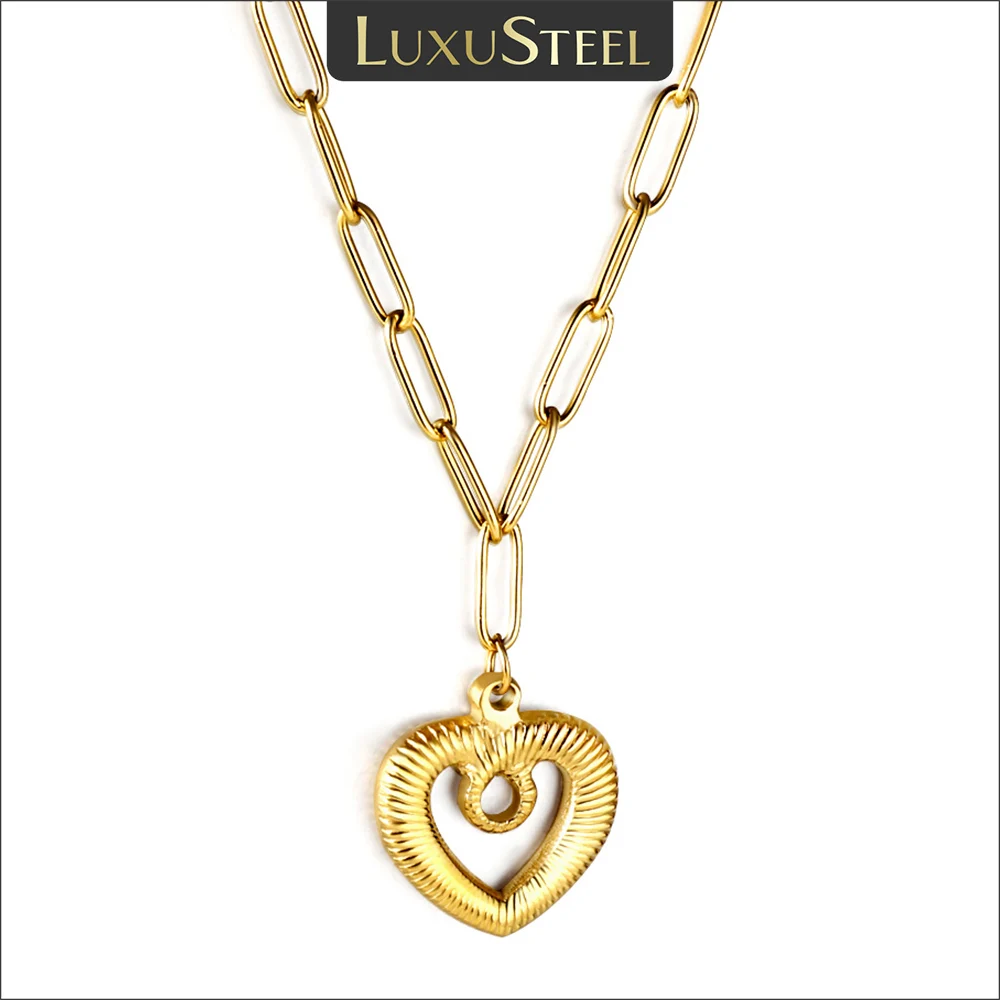 Luxus Stahl neue schicke Gold Farbe hohl Herz Anhänger Halskette Büroklammer Link y Kette für Frauen Mädchen Edelstahl Halsreif Geschenke