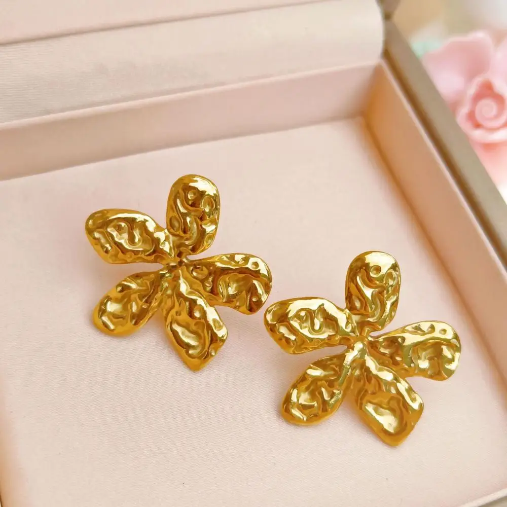 Stainless Steel Wrinkled Flower Stud Earring For Women Gold Color French Style Elegant Waterproof Ear Jewelry Wedding Party Gift