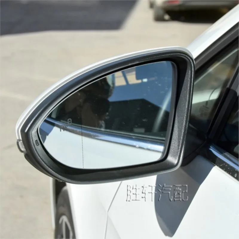 

Suitable for the blind spot assist lenses of the rearview mirrors of Volkswagen Golf 7, Lingdu Touran L and US version Jetta MK7