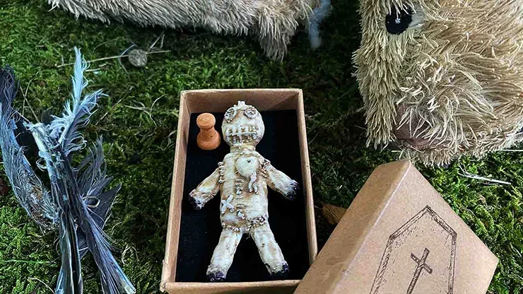 HOODOO - Haunted Voodoo Doll (Gimmicks) by iNFiNiTi Halloween Themed Mentalism Magic Tricks Illusions Prediction Beginner Props