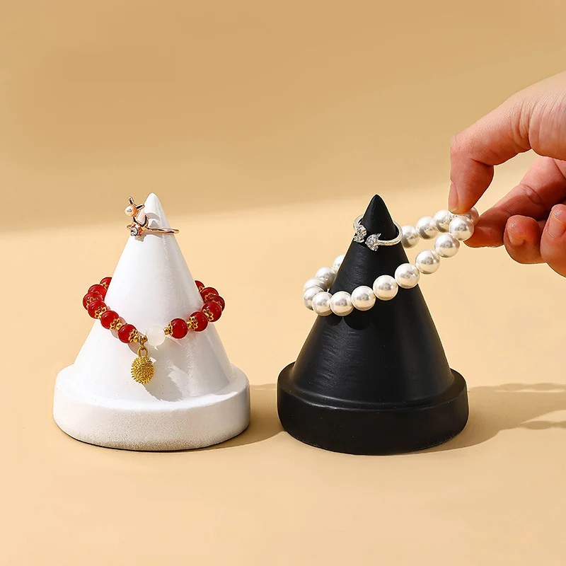 

Creative Resin Cone Bracelet Display Stand Ring Bangle Anklet Chain Necklace Jewelry Storage Rack HolderJewellery Props