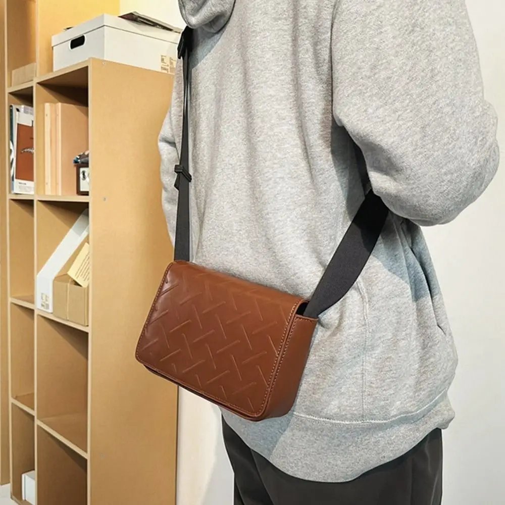

Trendy Solid Color Men's Shoulder Bag Designer Leather Men's Crossbody Bag Harajuku Square Messenger Bag Boys