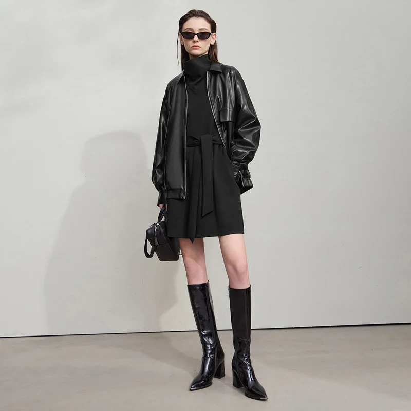 AMII Leather Jacket Woman 2025 Autumn New Streetwear Style PU Leather Jacket Lapel Zipper Long Sleeve Casual Loose Tops 12543118