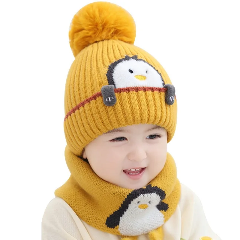 Adorable Penguin Kids Hat Scarf Set Thick Knitted Cap with Earflaps for Baby Boys Girls in Winter