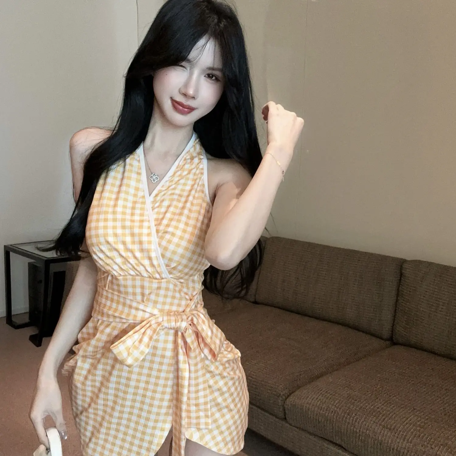 Sommer Halter Mini Kleid Frauen Plaid Ärmel Wrap Bodycon Fliege Taille Elegante Casual Backless Picknick Stil Outfit 2023 Neue