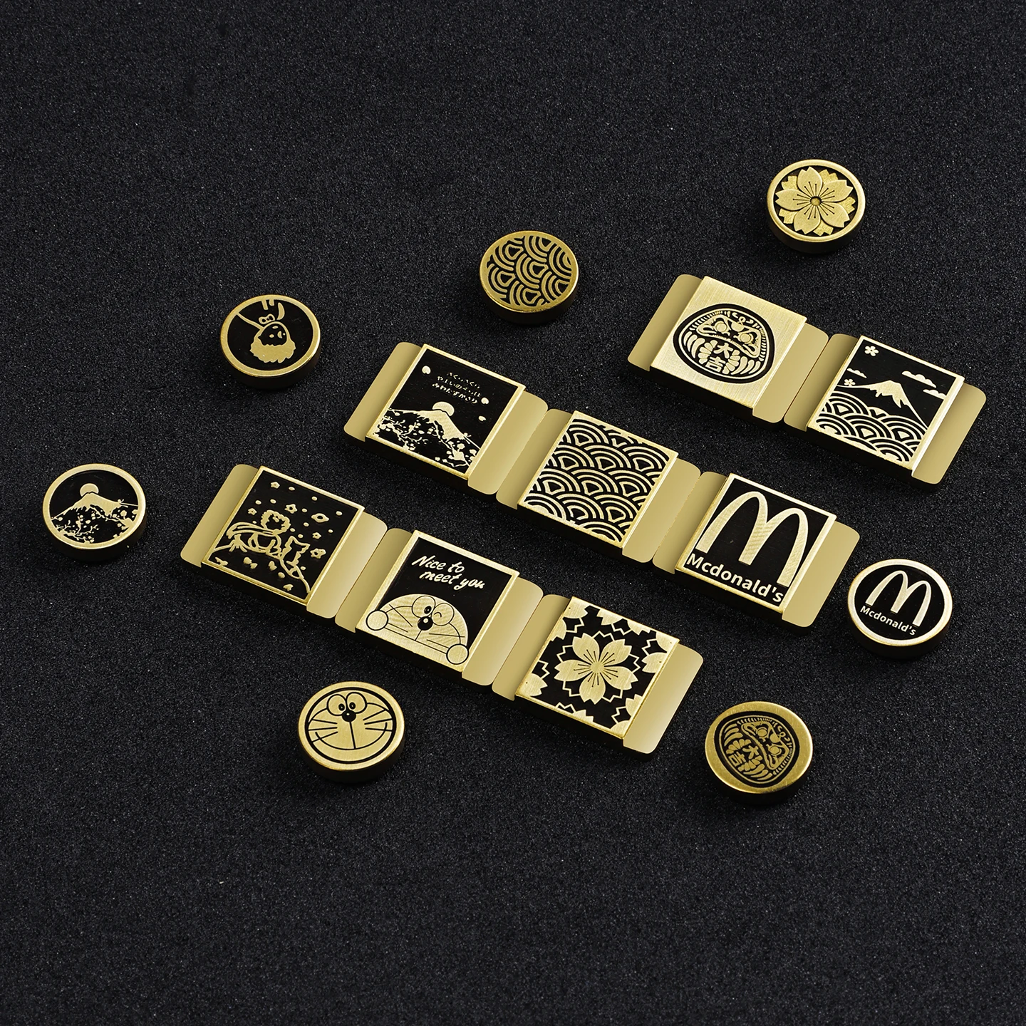 غطاء الحذاء الساخن للكاميرا مناسب لسوني zve10 a7c2 a7m4 6700 a7r5 fx30 a7s3 غطاء غبار معدني فردي صغير