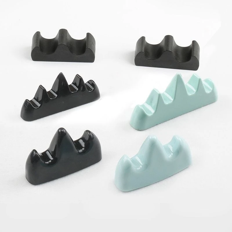 Plastic brush rest, jade‑imitated brush mountain, writing‑brush holder for calligraphy, student calligraphy supplies