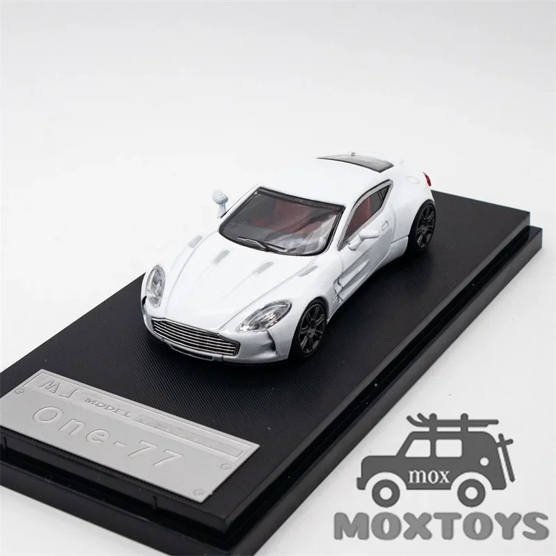 MJ Model 1:64 ONE77 Diecast Model Car