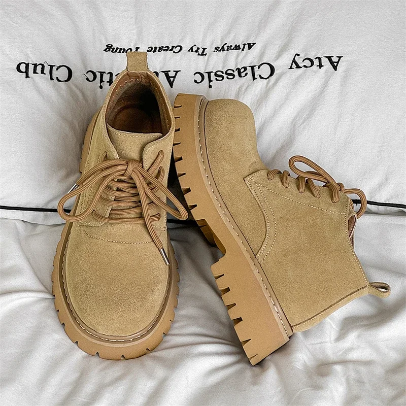 Męskie buty casual z dużym okrągłym noskiem, wysokiej jakości, brązowa skóra nubukowa, gruba podeszwa, modne buty skórzane męskie na pokaz mody, rozmiary 44 45 46