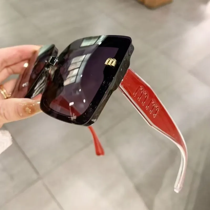 

​​2025 Oversized Square Polarized UV400 Sunglasses Women, Sparkle Frame Luxury Chic for Daily Slimming & Outdoor​​