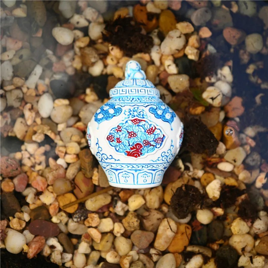 Three Dimensional Refrigerator with Blue and White Glazed Inner Red Lid Jar Museum Palace  Cultural  Creative Works