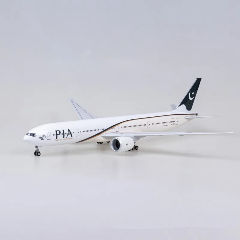 2024 nuovo modello in scala 1/150 aereo in resina pressofusa Boeing B777 Pakistan PIA aerei aerei collezione di giocattoli Display regali