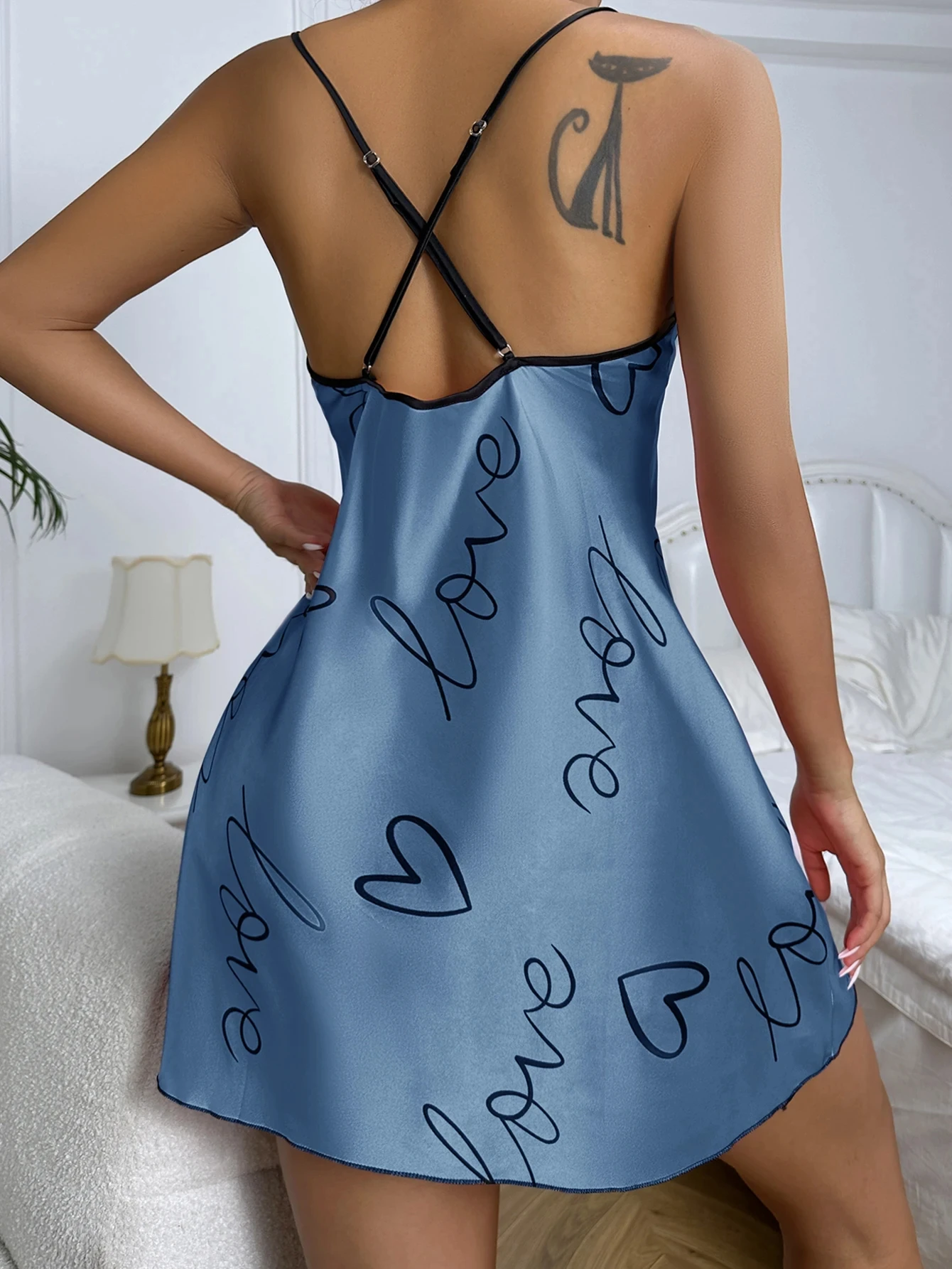 Heart Print Nightdress Elegant Scoop Neck Criss Cross Back Sleep Dress Women\'s Sleepwear