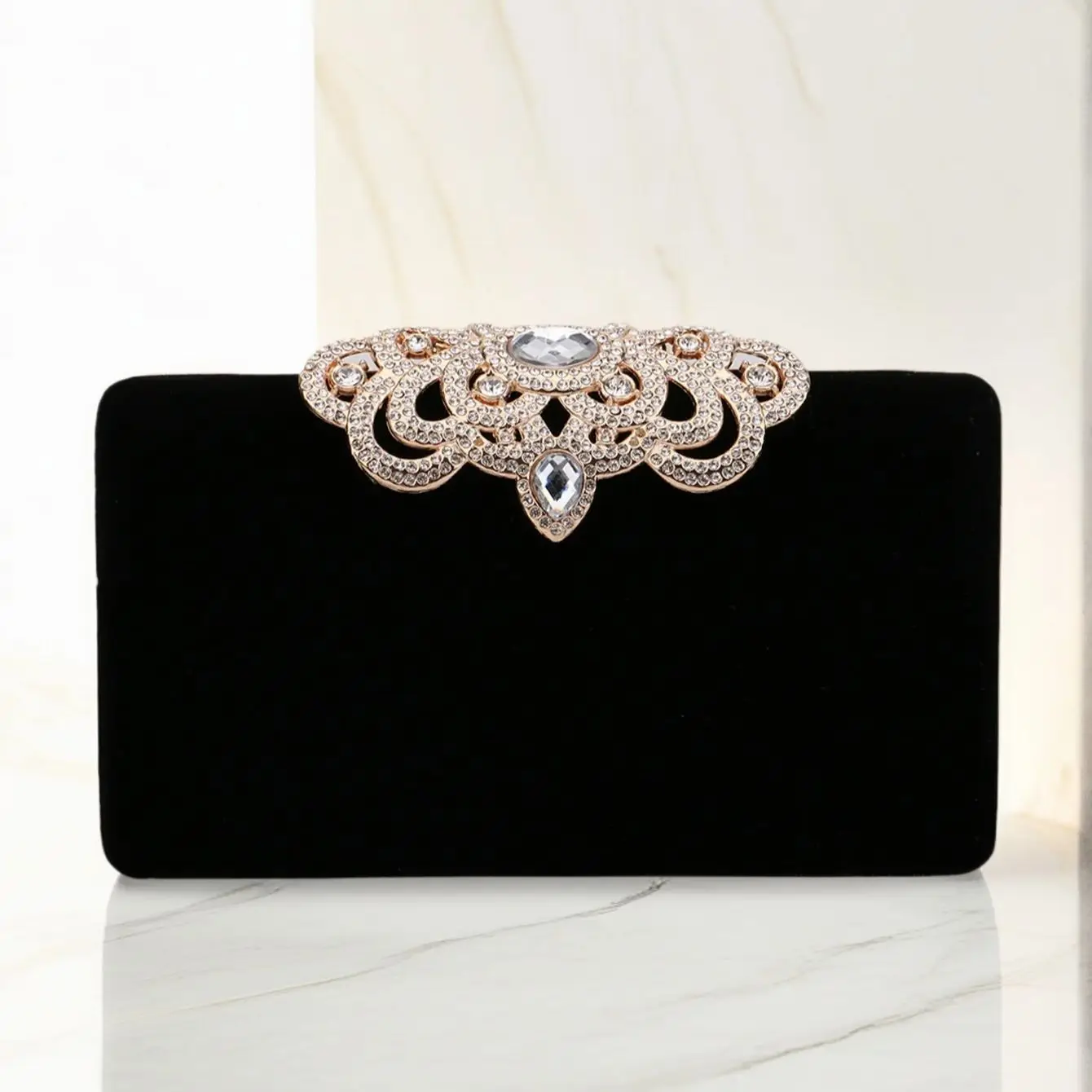

Velvet Women Evening Bags Fashion Crown Metal Diamonds Small Day Clutch Phone Pocket Money Purse With Shoulder Chain
