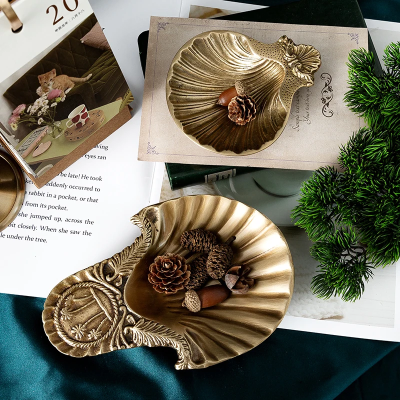 

Brass Shell Jewelry Tray Porch Key Tray Dried Fruit Candy Jewelry Plate Coffee Table Ornament
