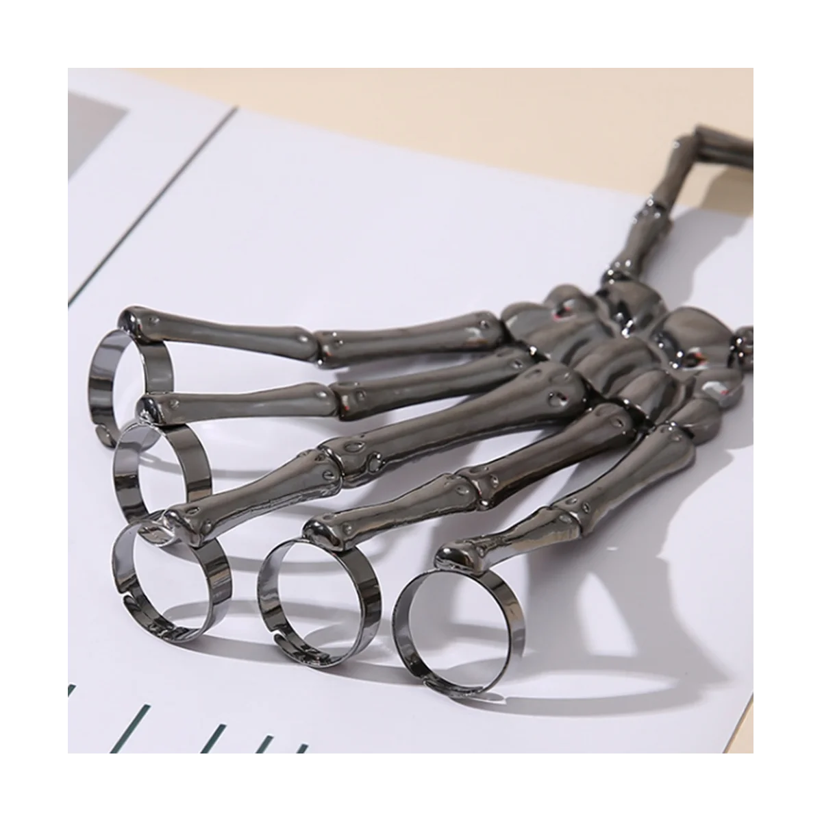 Fashion Personality Punk Skeleton Hand Bone Versatile -Finger Ring Bracelet Adjustable All-In-One Chain