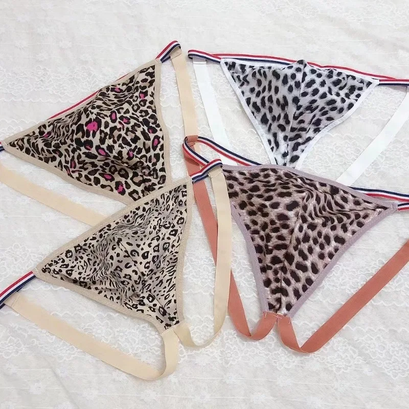 

Sexy Men's Hollow Out Leopard Underwear Ice Silk Thongs High Elasticity Erotic Hombre Male Lingerie Tanga Open File T-Panties