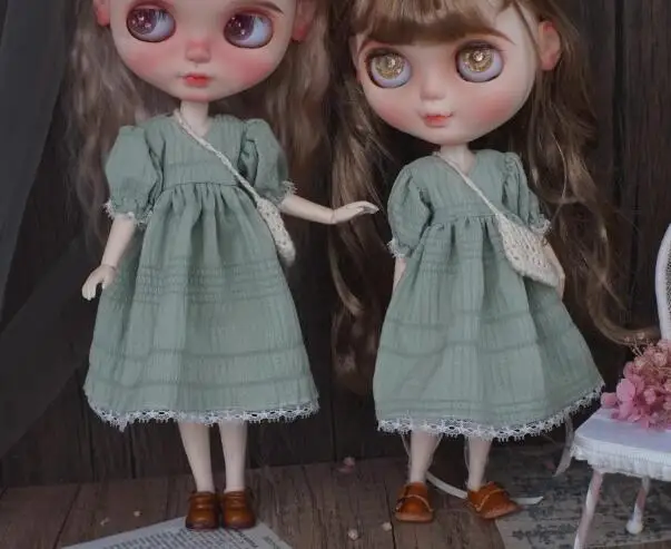 hot selling 1PCS Retro style clothes blythe doll outfit one dress1/6 30cm(Fit for Pullip,Ob22/24/26, Licca)